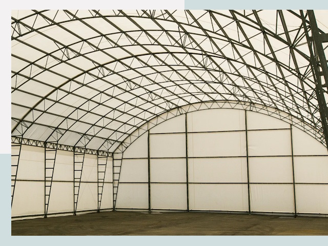 Арочные ангары от 611 руб. в Нягань и Тюменская область