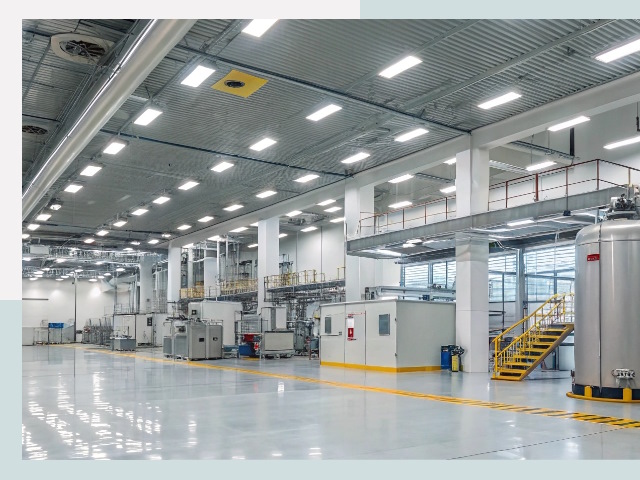 Освещение ангаров в Нягани от 611 руб. - Эффективные решения